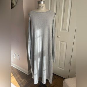 Comfy and Sporty dress with peek a boo shoulders. Can be dressed up or down 😊